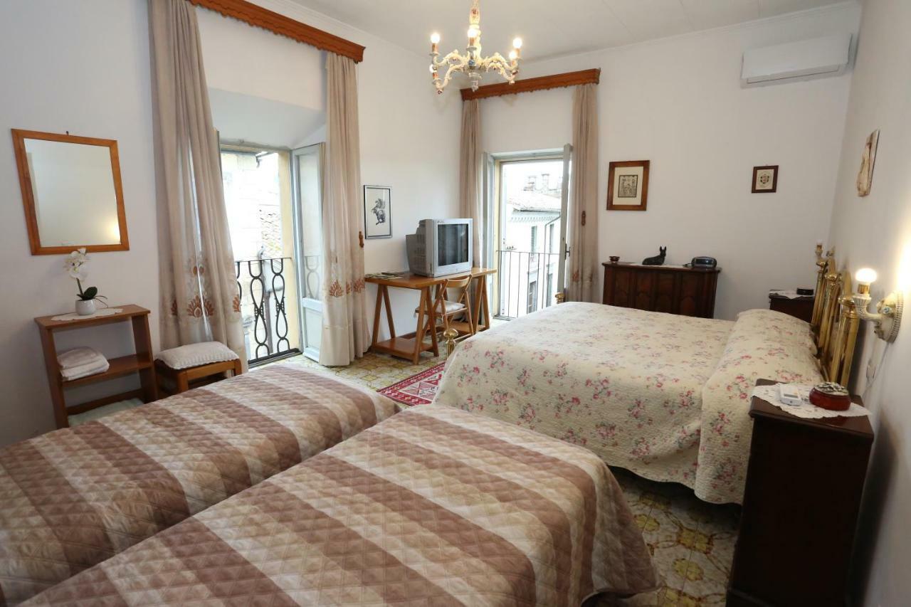 הוילה אורביאטו Casa Vacanze S.Angelo La Stella מראה חיצוני תמונה